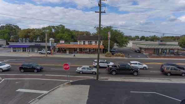 Kennedy Showroom For Sale: 3123 W Kennedy Blvd, Tampa, FL 33609
